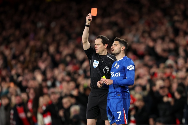 手机体育应用-基翁：切尔西要保持好平衡，解决好纪律性的问题他们就能成功