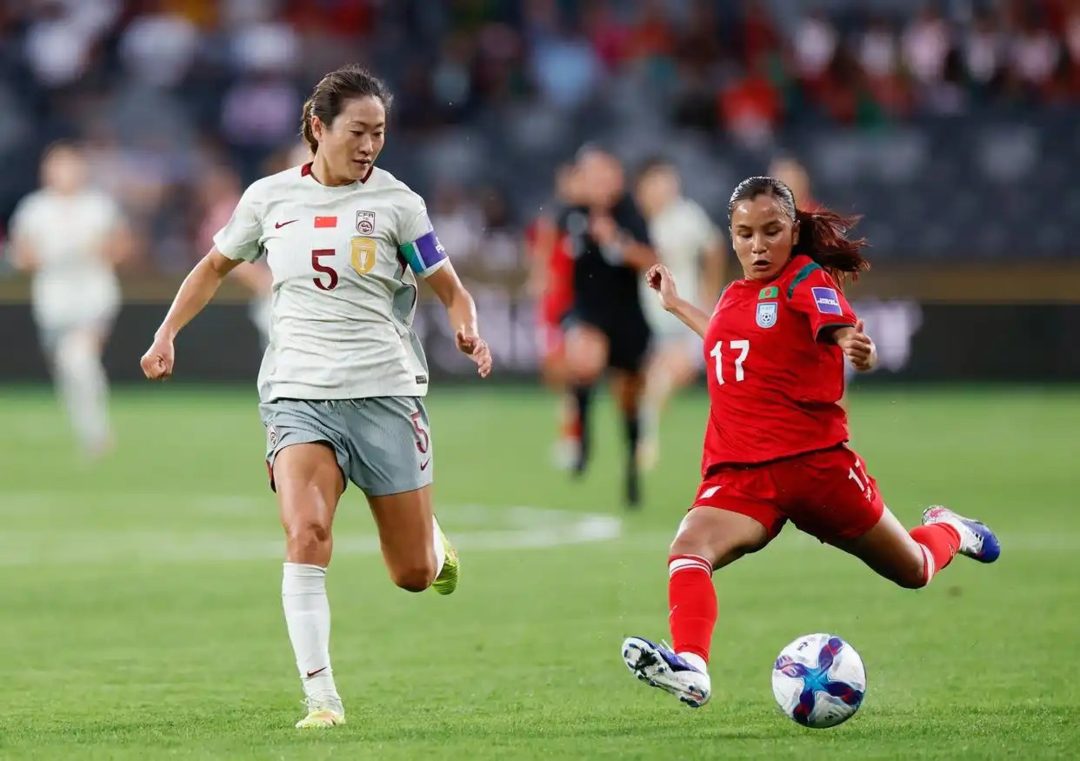 NG体育官网-女足亚洲杯|中国队6日下午迎战乌兹别克斯坦队，赢球即提前出线